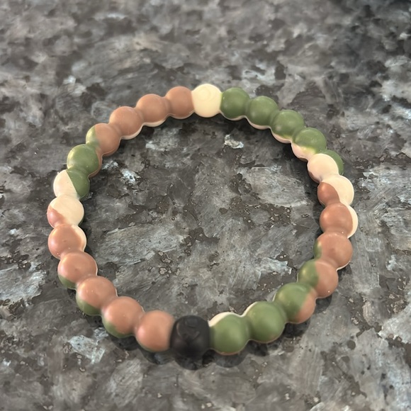 Wildlife Camouflage Lokai Bracelet - Picture 2 of 2